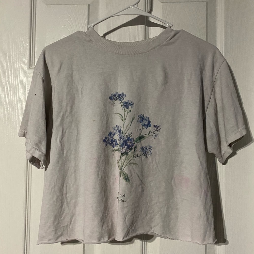 brandy melville forget me not shirt